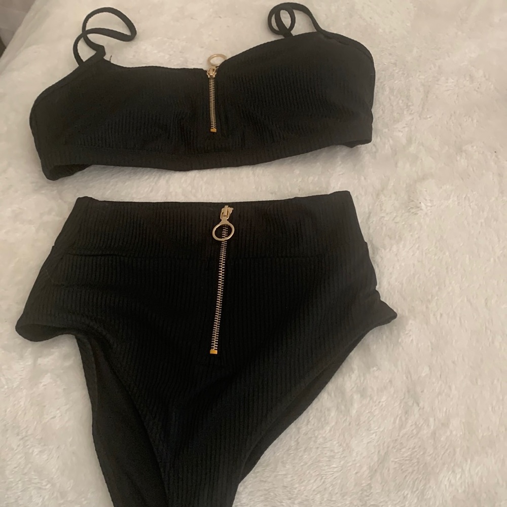 only tried it on didn’t fit !!